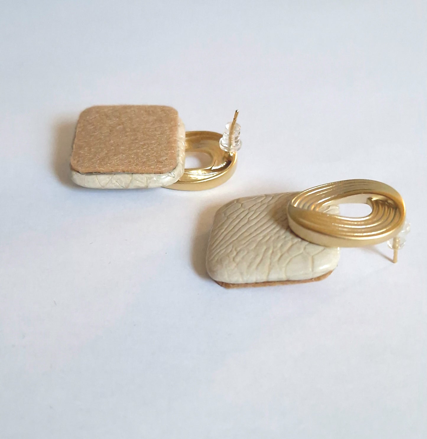 Boucle d'oreille Thaïs