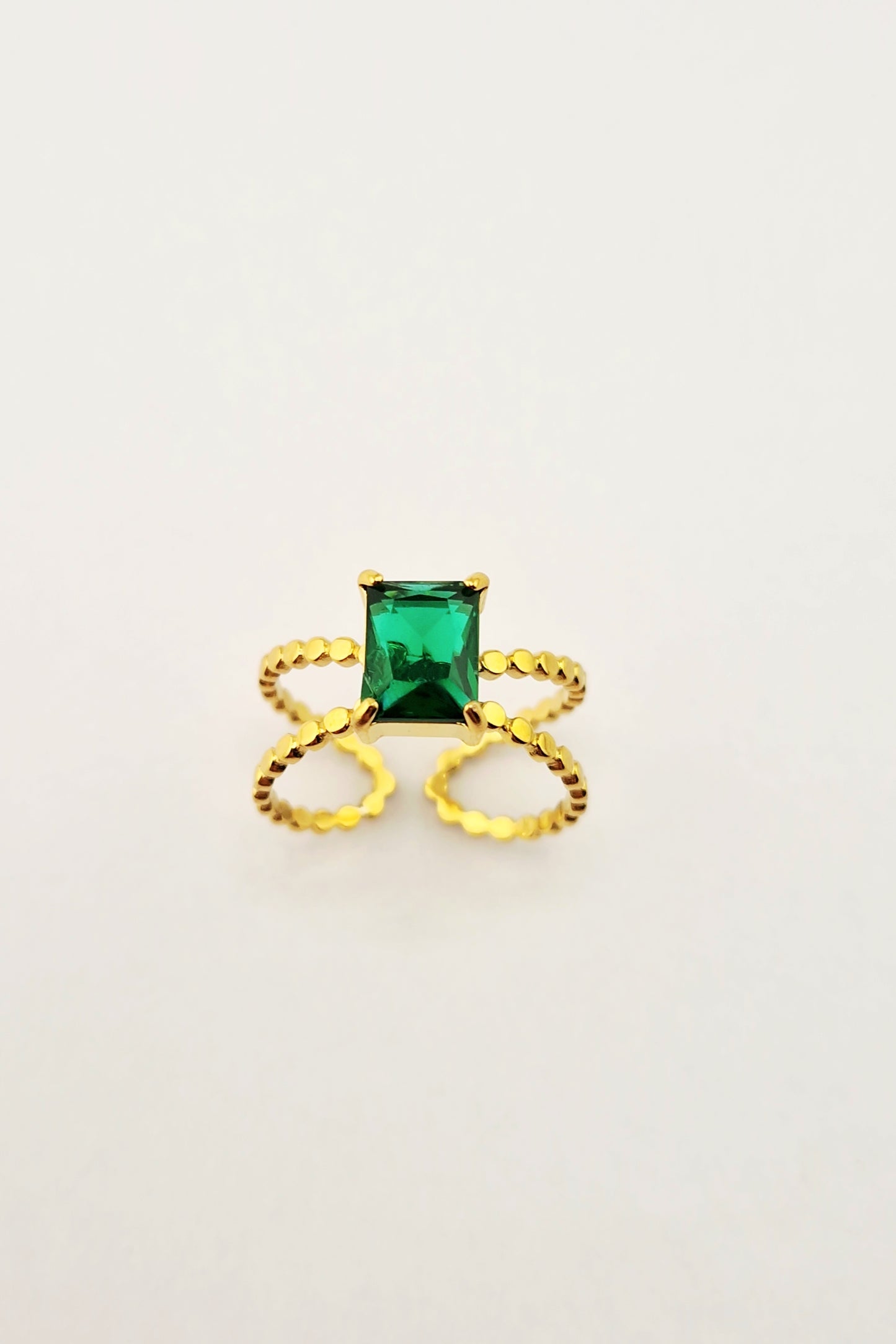 Bague Delta