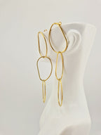 Boucles d’oreilles dorées Pompa à maillons ovales irréguliers, bijou moderne et minimaliste pour femme