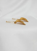 Boucles d’oreilles Sophia en acier inoxydable doré, forme feuille élégante et raffinée, bijou résistant à l’eau
