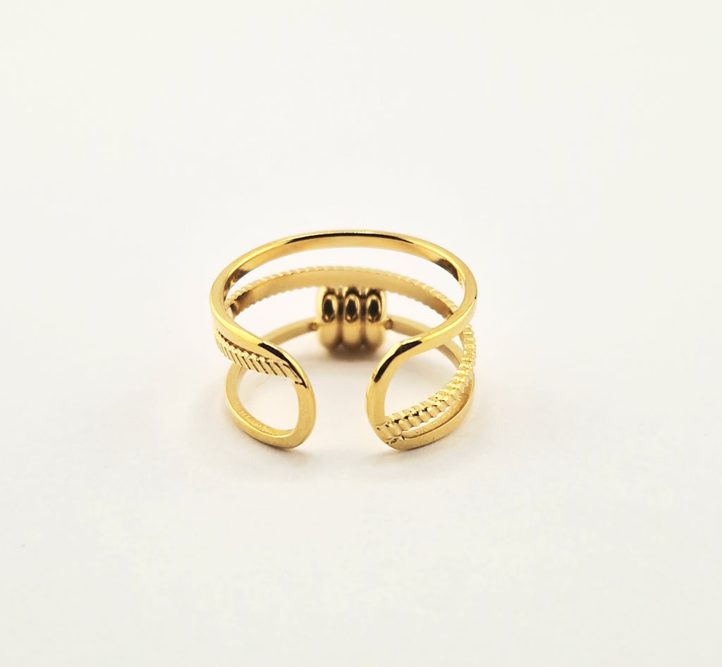 Bague Paola dorée en acier inoxydable avec triple anneau élégant